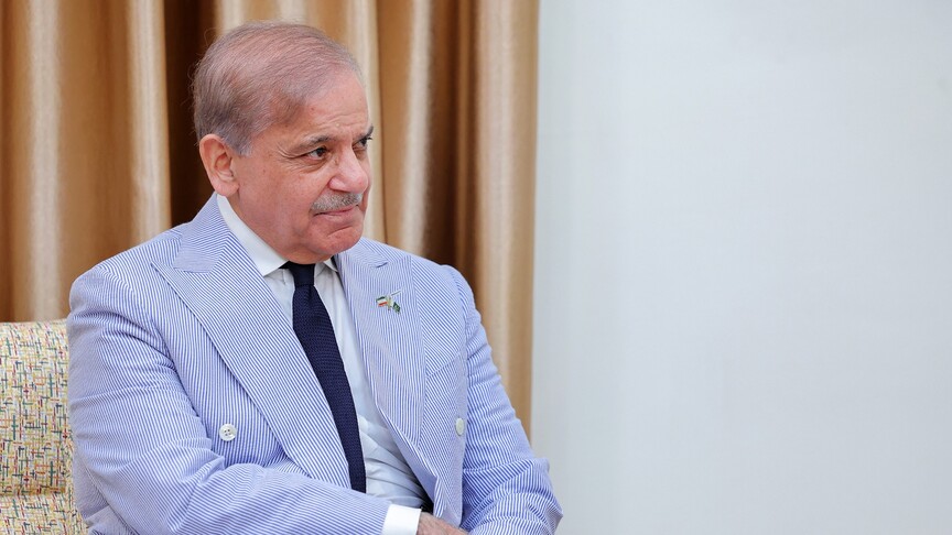 رئيس وزراء باكستان وقطر يناقشان جهود الوساطة بين أمريكا وإيران