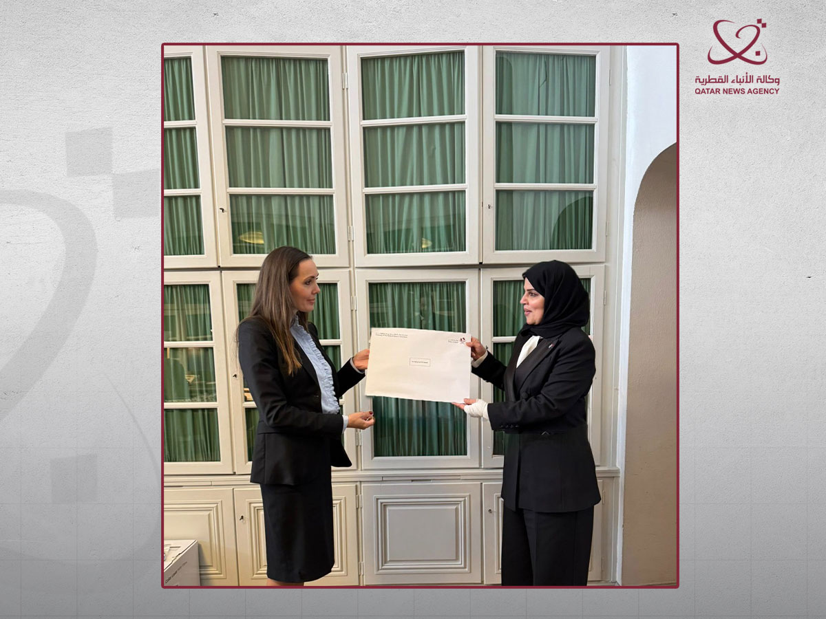 رسالة خطية من أمير قطر إلى ملك السويد تعزز العلاقات الثنائية وتؤكد عمق الشراكة