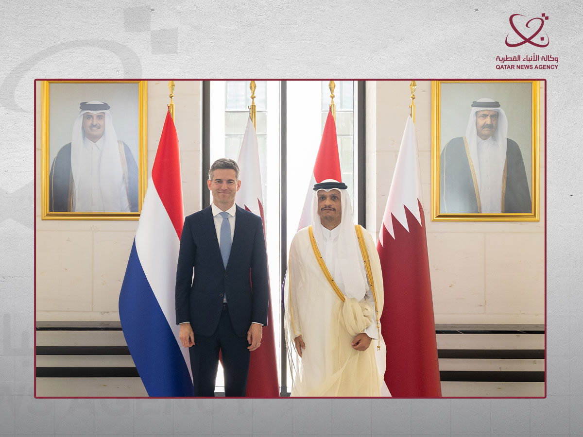 رئيس وزراء قطر يلتقي نظيره الهولندي لبحث التعاون الإقليمي والدولي وتعزيز العلاقات الثنائية