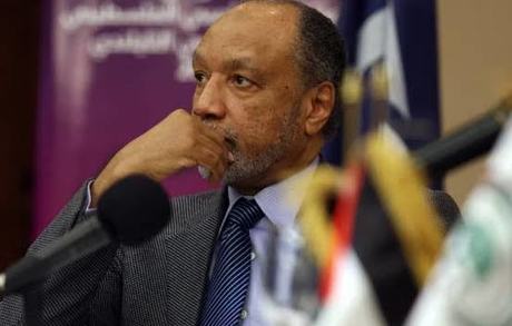 مدعي فرنسي يطالب بمحاكمة محمد بن همام وآخرين في قضية فساد مونديال 2022