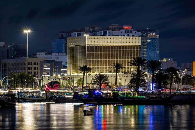 احتياطيات قطر الأجنبية ترتفع في أبريل وسط استقرار التصنيف الائتماني