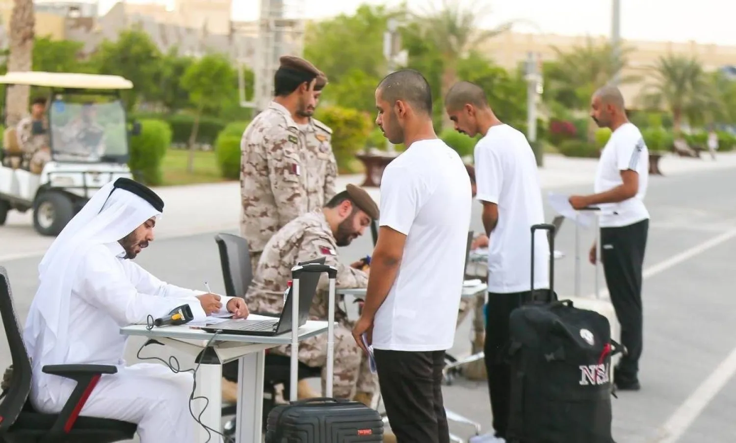 قطر تفتح باب التطوع في الخدمة العسكرية للمقيمين وأبناء الأمهات القطريات