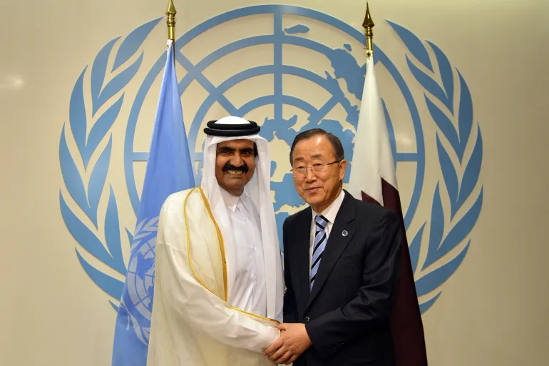 الشيخ حمد بن خليفة آل ثاني: كيف جعل قطر آمنة عبر جعلها ذات صلة